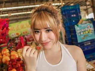 缓解压力的秘密武器：“爱丝”美图，带你一起练瑜伽打卡～