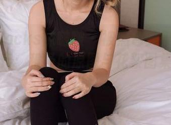 BoBoSocks袜啵啵 - 被黑色美甲吸引到灵魂出窍：稚予的原图与花絮图集欢乐放送！
