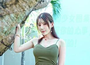 Feilin嗲囡囡 - 江念鱼的少女图集分享，每一张都像是在偷偷打探你的心事，咳咳，别问我怎么知道的！