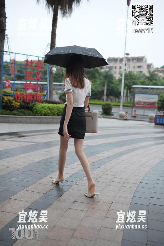 IESS异思趣向-秋秋 IESS异思趣向 - 大家快来看!秋秋的美图分享,绿色挂脖让你“绿”得不行!