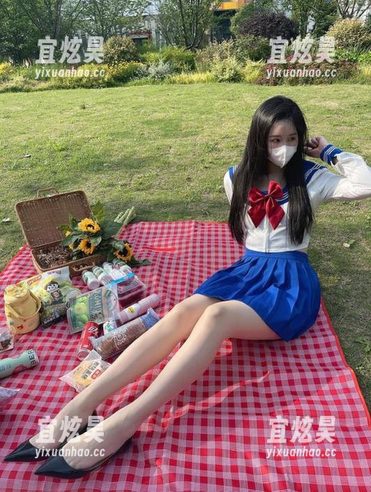 July芝岚 微密圈 - July芝岚最新黑白双色图包出炉,来看看那些事儿,绝对让你侧目!