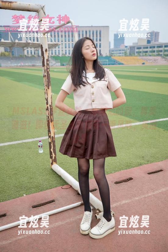 MSLASS梦丝女神-小糖心 MSLASS梦丝女神 - 小糖心的腿,真美滋滋!即使无圣光也别有一番风味,美图分享!