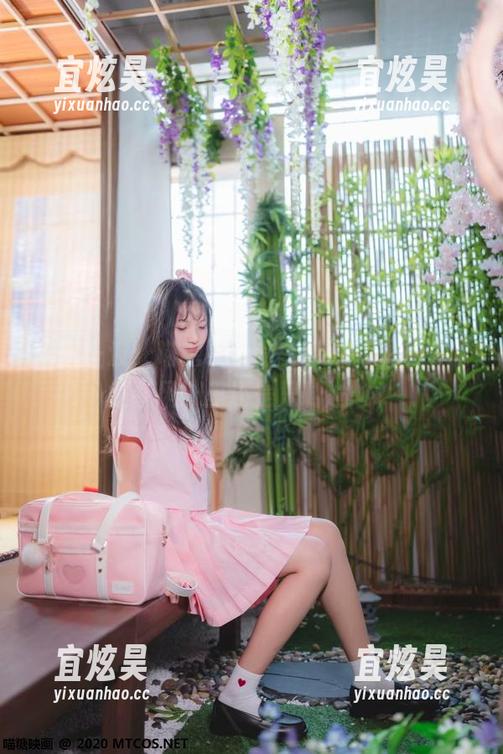 MTYH喵糖映画 分享一波:喵糖映画的白色体操服,到底是春风十里还是只剩尴尬?