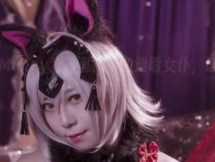 作品评测：Money冷冷私拍中的透明女仆，谁能说她不迷人？