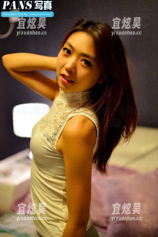 PANS写真-妮妮 PANS写真 - 妮妮的写真私拍:新模试镜中的细节控,自带氛围感