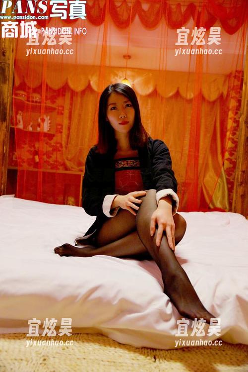 PANS写真-美惠子 PANS写真 - 美惠子的圣诞私房:如何把单身狗变身成圣诞老人的兄弟?