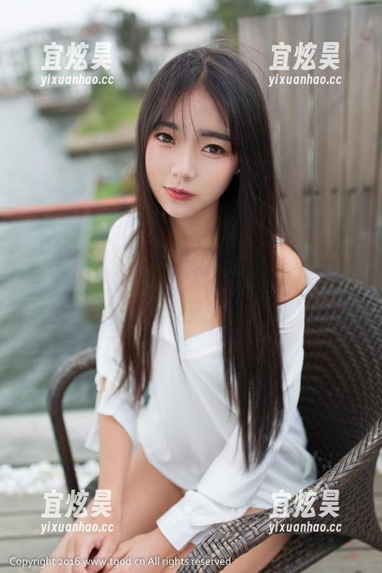 QingDouKe青豆客-艾小青 QingDouKe青豆客 - 全套礼服写真看艾小青,恐怕我得重新定义‘优雅’了!