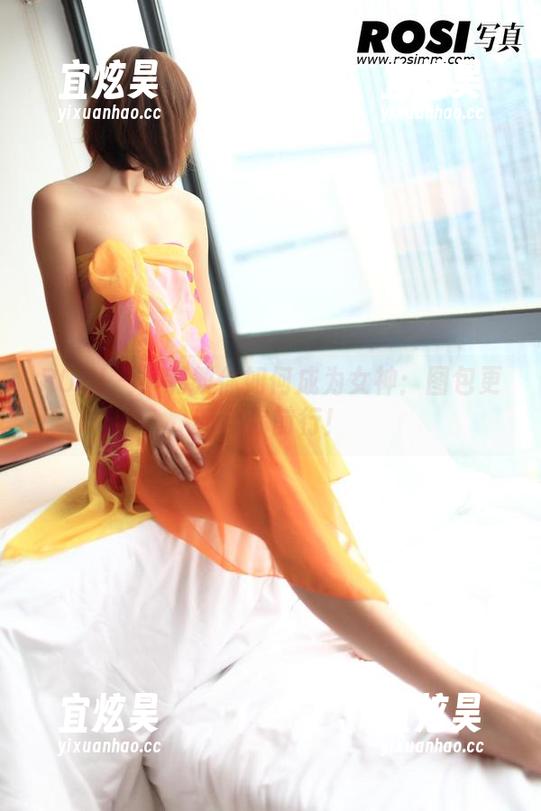 ROSI-小莉 ROSI - 小莉教你如何成为女神:图包更新伴你前行!
