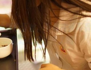 ROSI的黑色蕾丝，下载完美写真，你准备好心跳加速了吗？