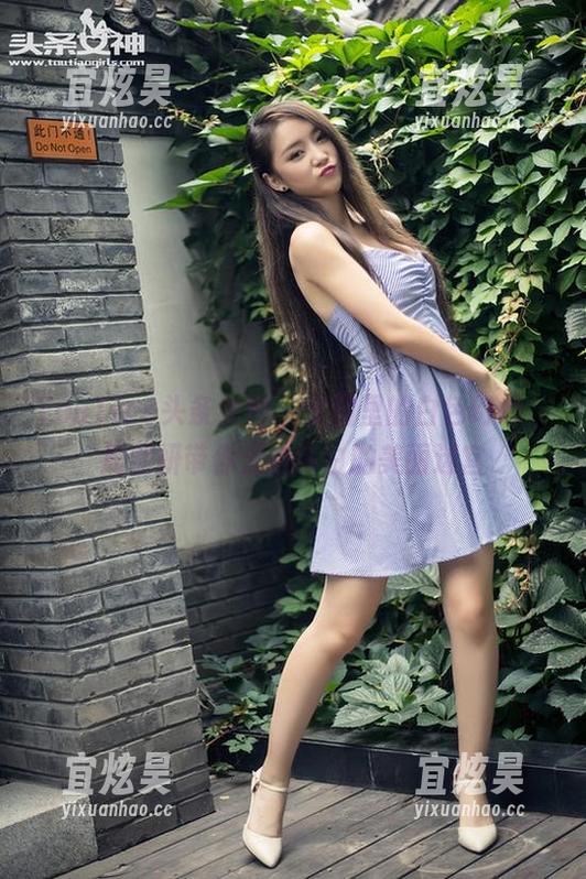 TouTiao头条女神-周熙妍 TouTiao头条女神 - 套图里的白色幻想,周熙妍带你走进纯白的美丽迷宫