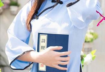 UGirls尤果网 - 欢迎来到爱丽莎的浴室：该洗澡的你也别忘了下载图片哦！