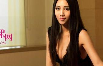 尤果网：足球宝贝全套写真，让人想把观看变成一种永恒的沉醉！