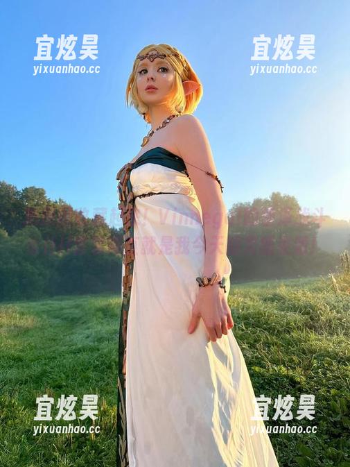 Vinnegal 把原图收藏起来!Vinnegal的蕾泽战斗女仆II套装简直就是我今天的灵感来源!