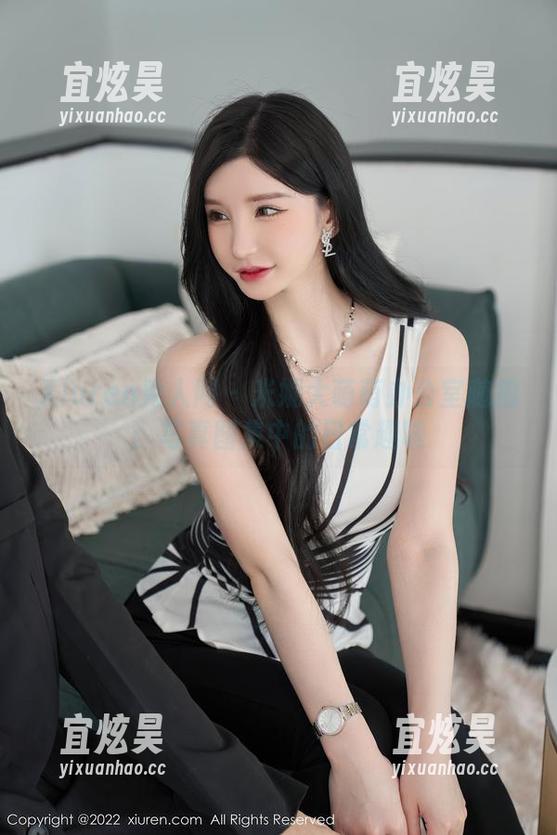 Xiuren秀人网-米妮大萌萌 Xiuren秀人网 - 米妮大萌萌办公室随拍:写真图集中的日常趣味