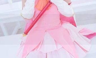 rinka冲田凛花倾情奉献：夏天福利写真，带你体验热辣魅力！