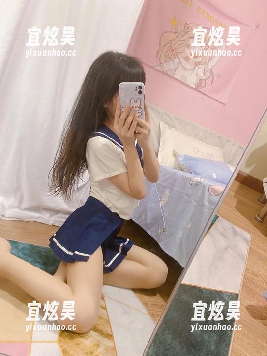 usejan蓝蓝 空姐usejan蓝蓝:无圣光下的瞬间与永恒