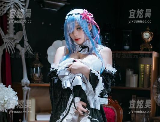 九言 写真大揭秘:九言穿白色体操服,运动与幻想的完美碰撞!