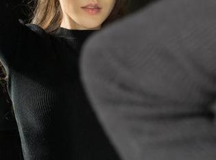 克拉女神 - 安安的蕾丝梦游：写真与图包交织的幻想
