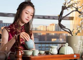 克拉女神 - 菲菲的浴室合集：不只是一场泡澡的邂逅