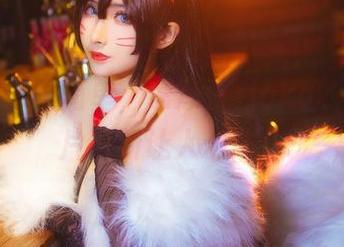 这护士可不简单，凉凉子rioko的最新图片更新让人心动！