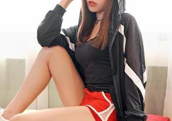 嗲囡囡 - 探寻小蛮妖Yummy的裤里丝，超赞写真资源大放送！