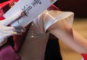 大梨子不是御姐与她的长腿，高清写真中流淌的瞬间