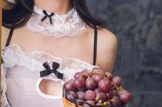 头条女神 - 这波申美嫣的睡衣作品，简直给宅家生活加分！