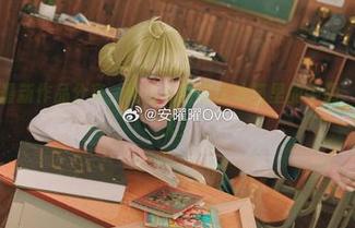 安曜曜的最新作品分享，纯白场景堪比冰箱里的牛奶，清凉又诱人！