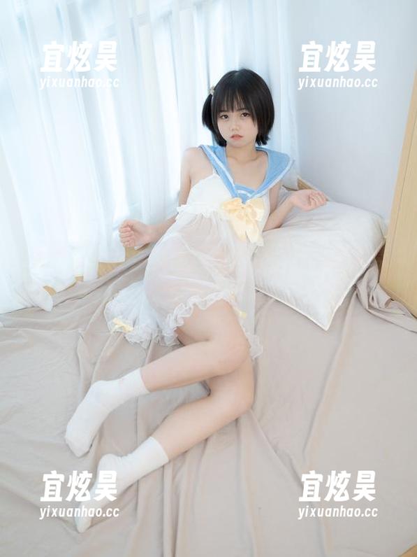 走进少女秩序的体操服世界：准备好分享这份青春吗？