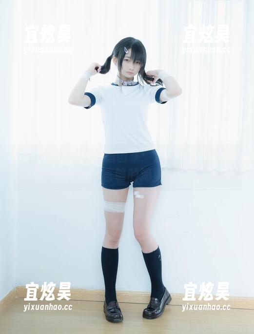 少女秩序 少女秩序·白丝T恤图集:淡然中透出的无法言喻的渴望