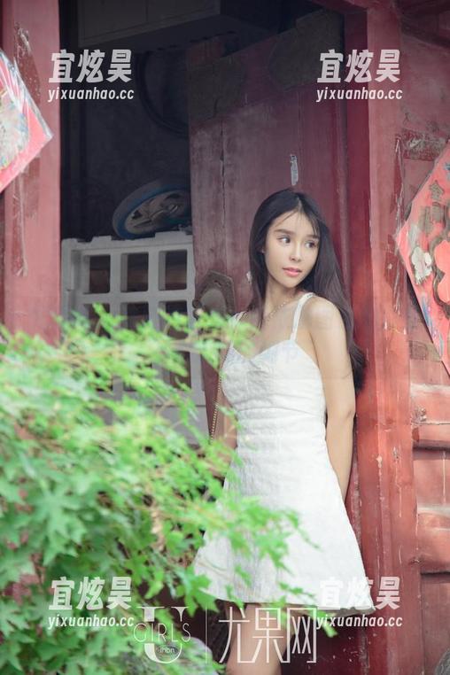 尤果网-乔依琳 尤果网 - 美脚控快来!乔依琳图包的那些不为人知的细节
