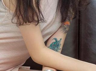 尤果网 - 宫艺的睡衣大赏：在线图集，让你瞬间忘记烦恼！
