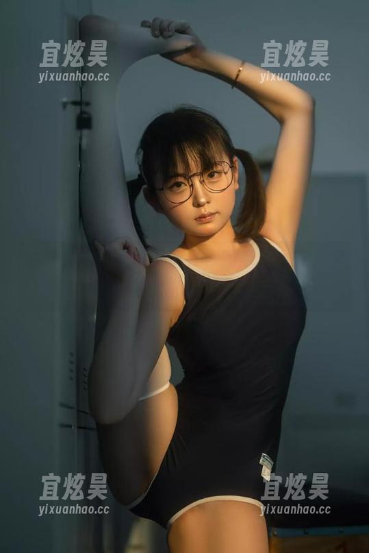 幼水铃衣 幼水铃衣的美图宇宙:你的电子女友,梦中情人的真实版!