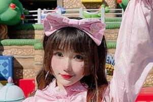瓣瓣豹纹，彩芸_Nebula的作品好像织进了春天的阳光里，太美了！