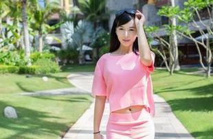 推女郎 - 纯小希黑白在线合集：你会注意到那些可爱的小细节吗？