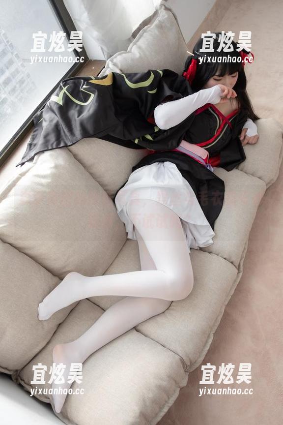 森萝财团 森萝财团的精选写真,黑丝与毛衣的奇妙碰撞,不试试吗?