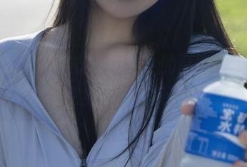 哇，在线“浅安安女神”的原图来了，心跳加速，完全不想离开这个画面！