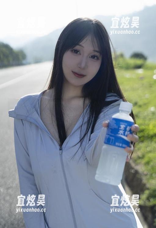 浅安安 哇,在线“浅安安女神”的原图来了,心跳加速,完全不想离开这个画面!