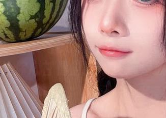 清青琴玖情书与cos双重打击：这套图绝对让你心甘情愿升华成追星族！