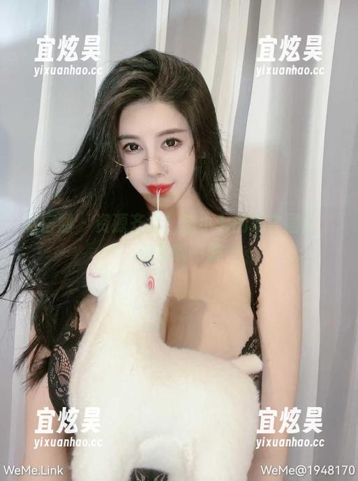 猪小七 微密圈 - 资源齐全!猪小七的奶牛图片,快来吹一波