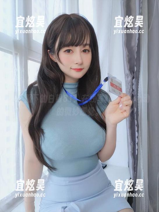 白银81 水手服下的白银81:在线写真,让人心动的微妙感觉。