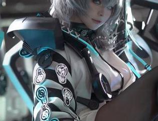 下载百合欧皇子的万圣节图包，看看这次她又玩了什么花样！