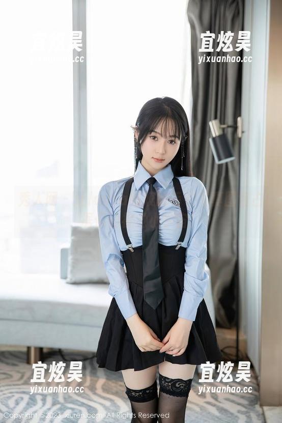 秀人网-laura阿姣 秀人网 - 让laura阿姣的毛衣写真图包占据你的视觉小宇宙!
