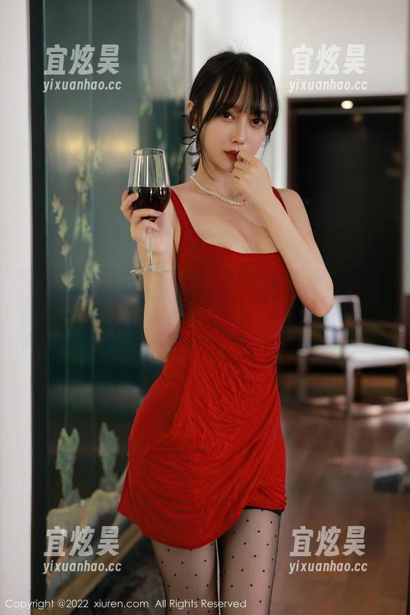 秀人网-朱可儿Flower 秀人网 - 朱可儿Flower油亮写真:从此,阳光都要向她学习!