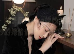 秀人网 - 林子欣freya婚纱合集：穿着白纱的她偷偷把心事分享给你