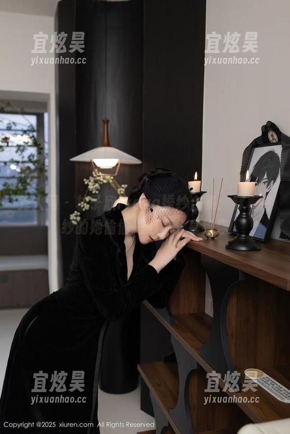秀人网-林子欣freya 秀人网 - 林子欣freya婚纱合集:穿着白纱的她偷偷把心事分享给你