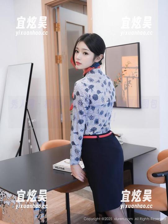 秀人网-樱桃小阑子 秀人网 - 樱桃小阑子呈现:清纯福利图包,简直是画风突变!