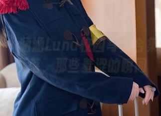 秀人网 - 涵涵Luna校园写真合集：阳光洒落，那些羞涩的瞬间