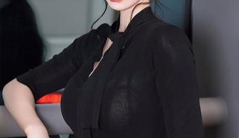 秀人网 - 程程程白丝写真：如梦似幻，令人费解的吸引力