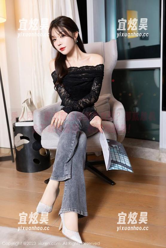 秀人网 - 喜欢萌白酱的兔女郎？那就趁机会下载高清图，收藏她的美！